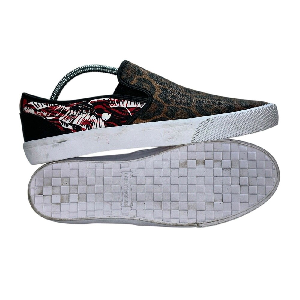 Disney x Call It Spring Lion King Collection Hyena Slip On Shoes Size 9